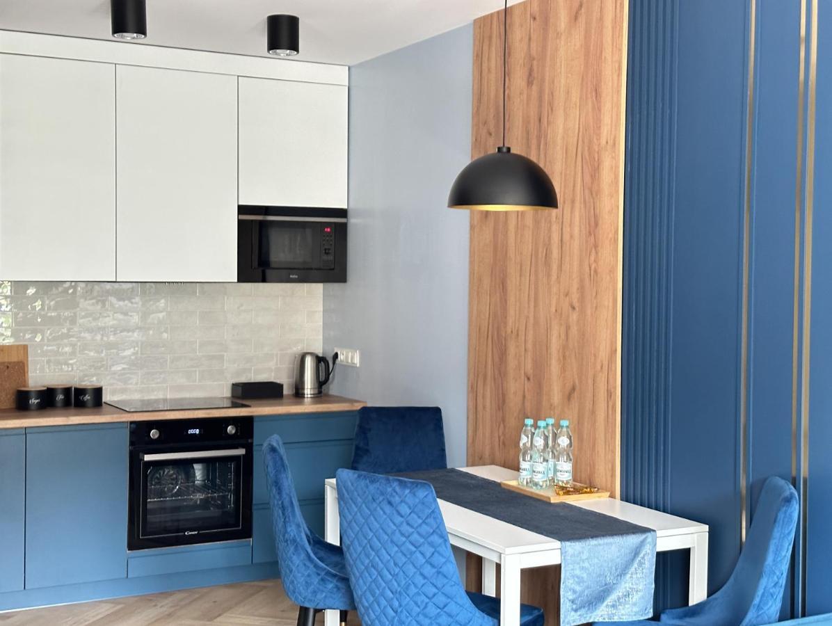 Dmk Blue Apartment Near Warsaw-Modlin Airport Nowy Dwór Mazowiecki Eksteriør billede