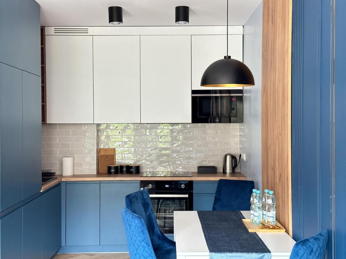 Dmk Blue Apartment Near Warsaw-Modlin Airport Nowy Dwór Mazowiecki Eksteriør billede